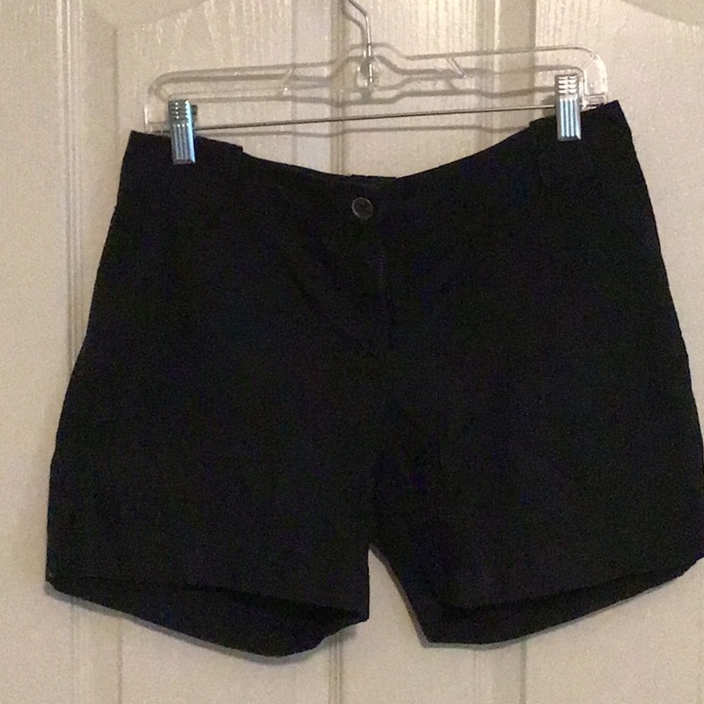 Outback Red Black Shorts